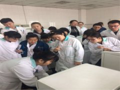 �������˳��ͨ��KIABIʵ�����Ͽ��ֳ�����