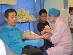 无偿献血 爱心贡献