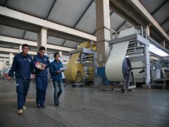 �ں��һ��  Ա������ȫ