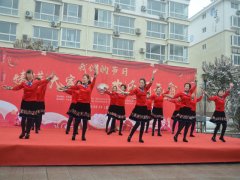 ÎÄÒÕ»ãÑݽøÐ¡Çø »¶»¶Ï²Ï²ÄÖÔªÏü