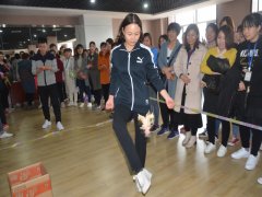 意见意义运动会上展女工风范