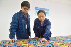 李续续:每年花型设计超570个