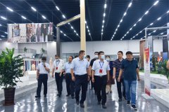 �������˴󿼲���һ��ݰ��è��������ָ������